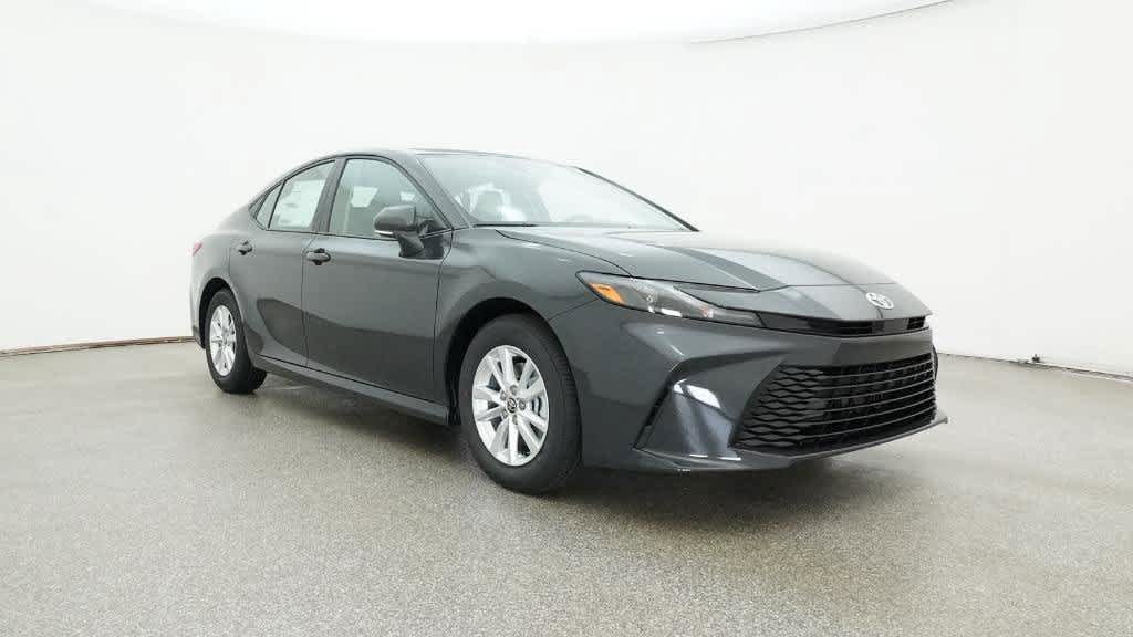 Vehicle image 9 of 32