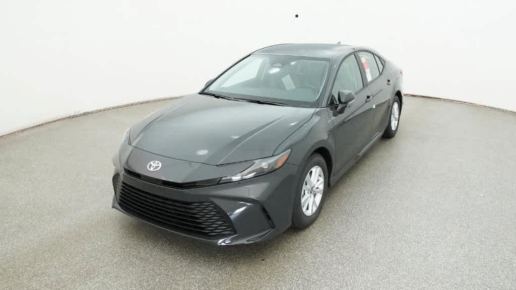 Vehicle image 5 of 32