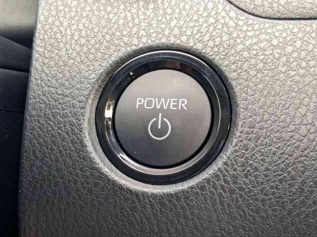 Vehicle image 23 of 26