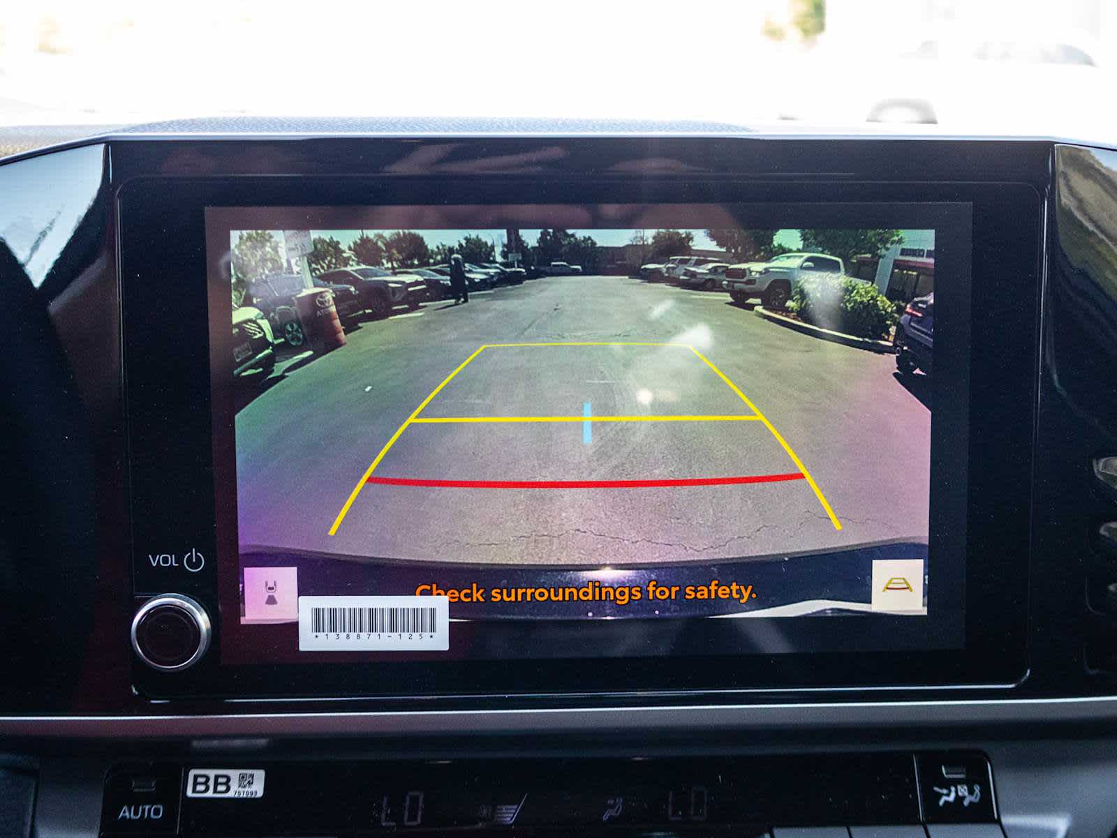 Vehicle image 26 of 38