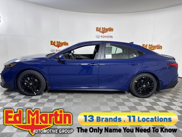 Vehicle image 52 of 92