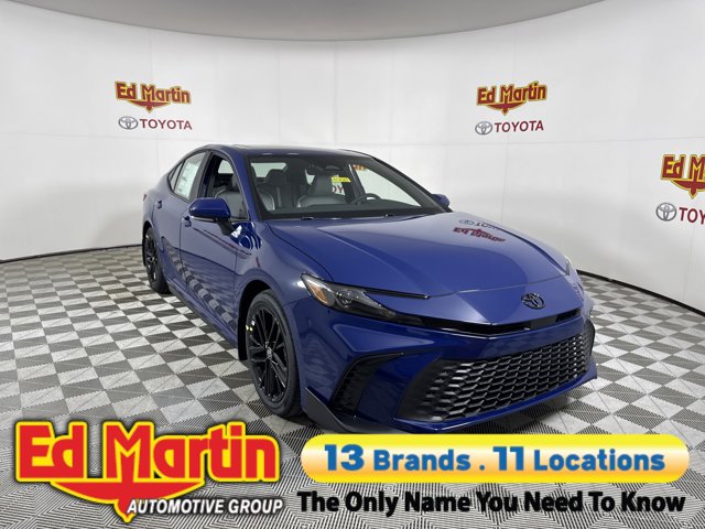 Vehicle image 23 of 92