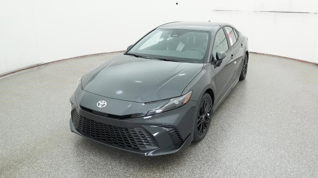 Vehicle image 4 of 33