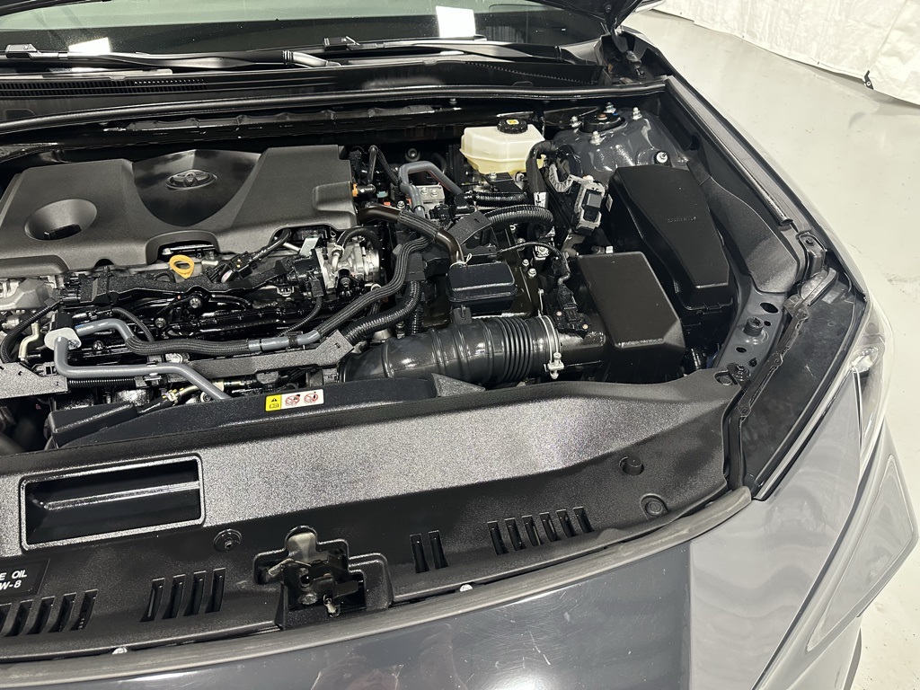 Vehicle image 68 of 69
