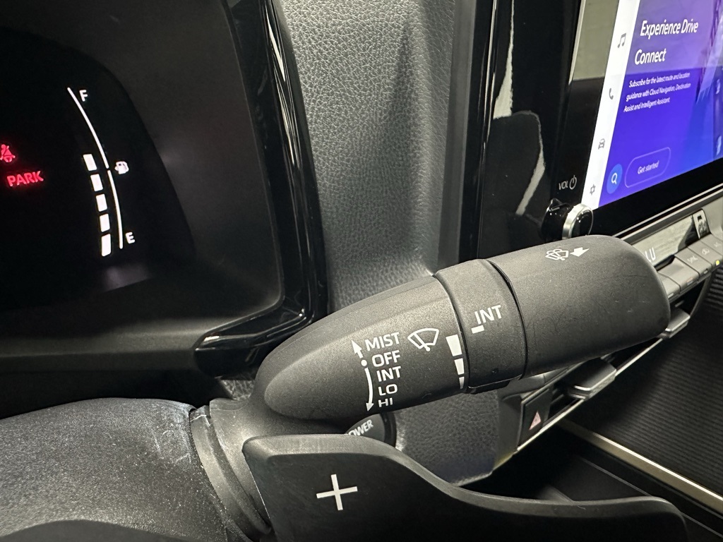 Vehicle image 22 of 69