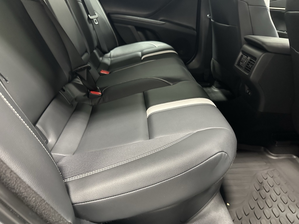 Vehicle image 52 of 69