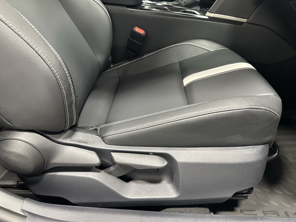 Vehicle image 58 of 69