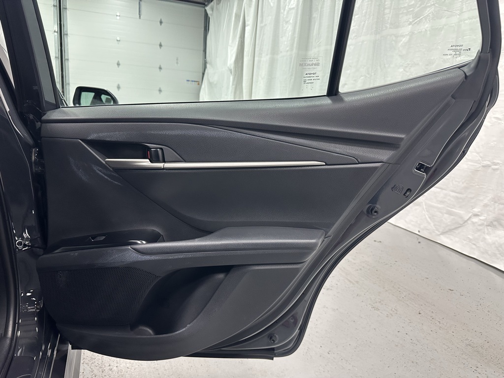 Vehicle image 50 of 69