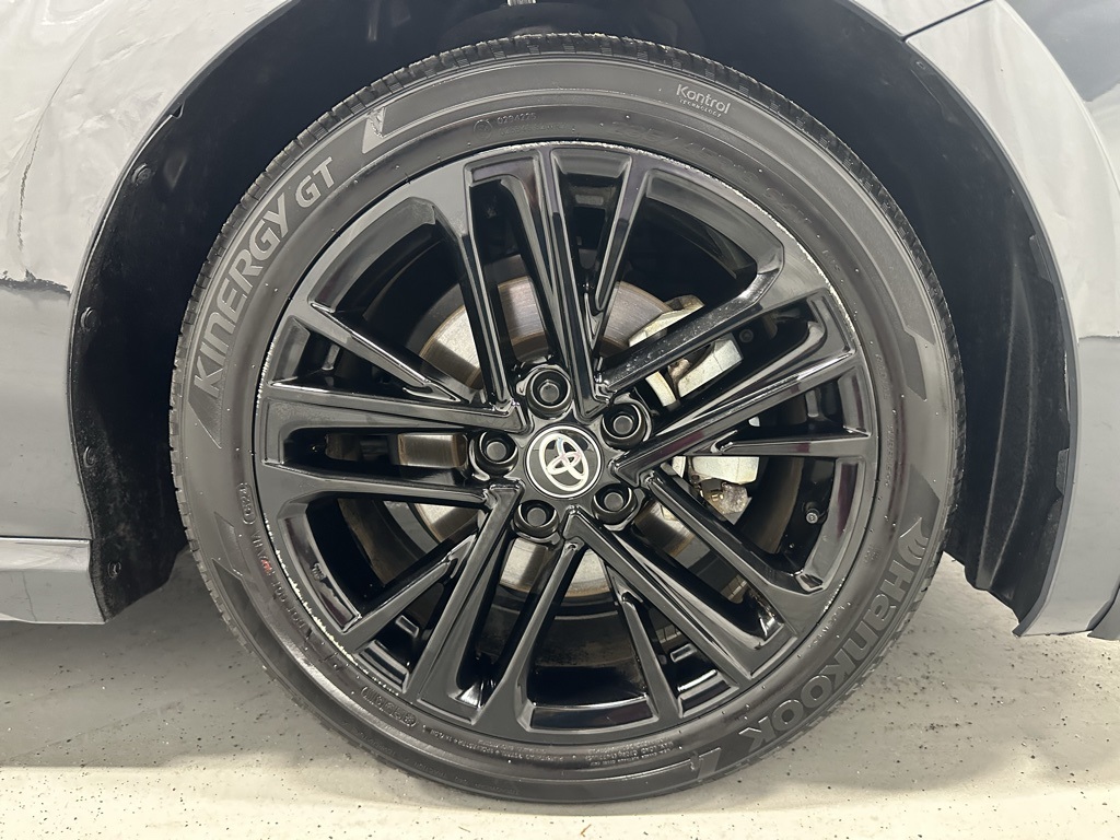 Vehicle image 62 of 69