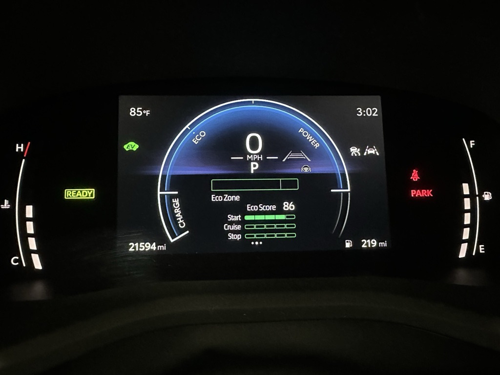 Vehicle image 23 of 69