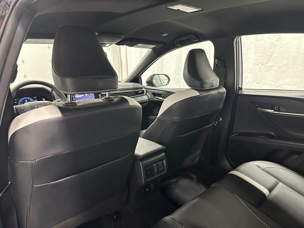 Vehicle image 48 of 69
