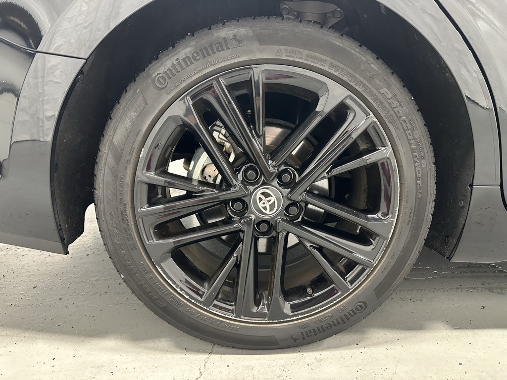 Vehicle image 65 of 69