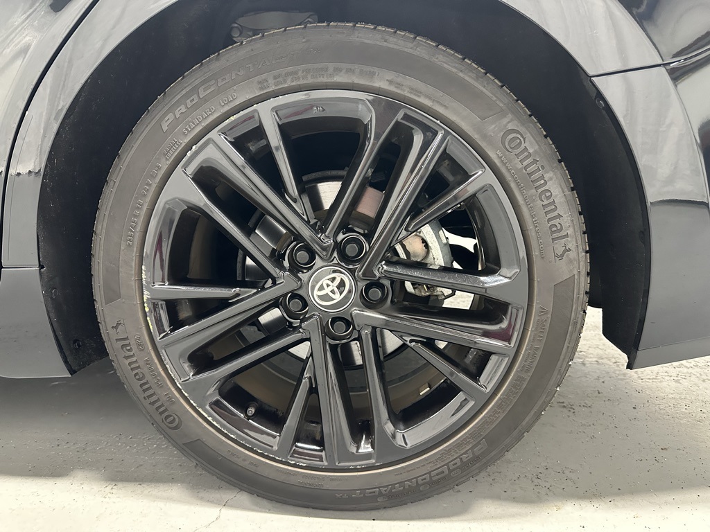 Vehicle image 64 of 69