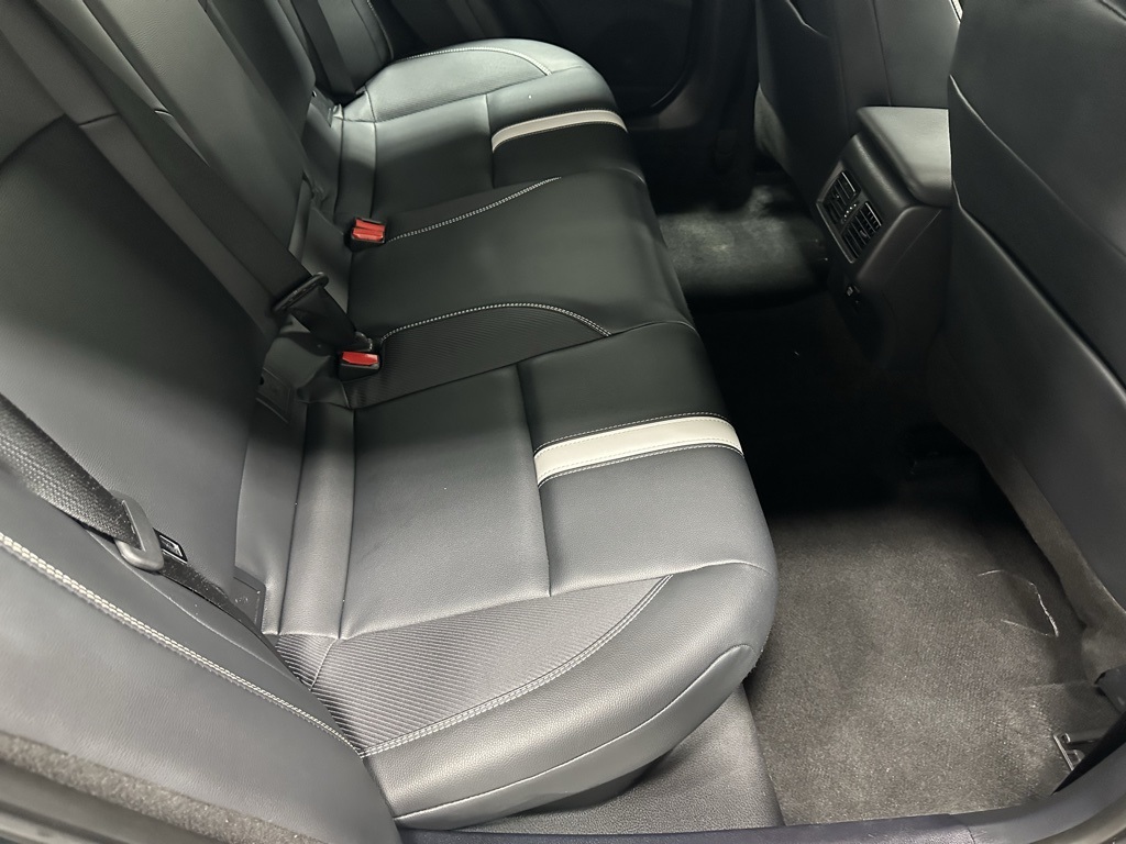Vehicle image 53 of 69