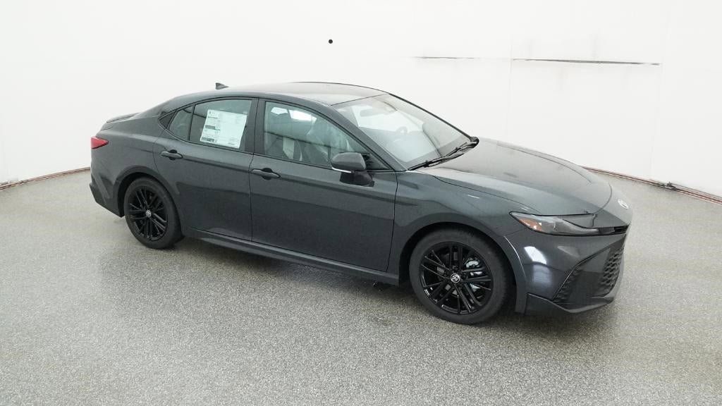 Vehicle image 13 of 33