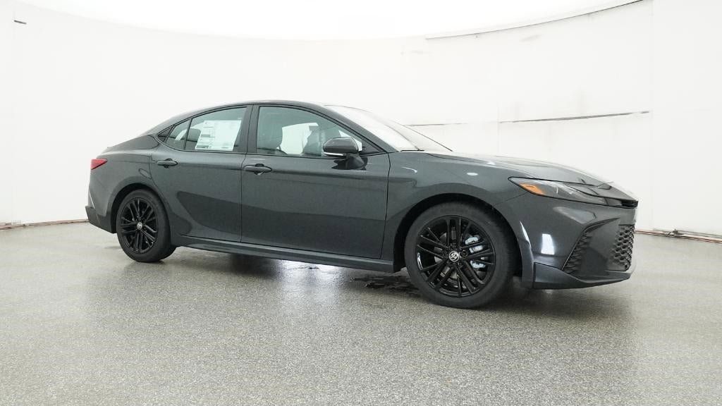 Vehicle image 9 of 33
