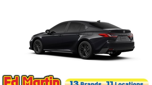 Vehicle image 35 of 63