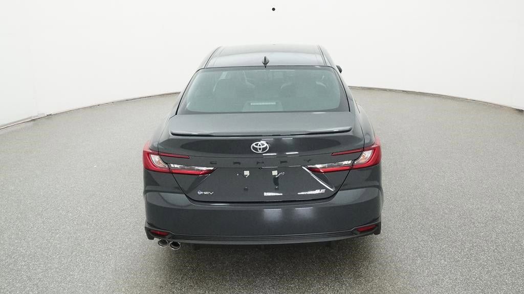 Vehicle image 32 of 33