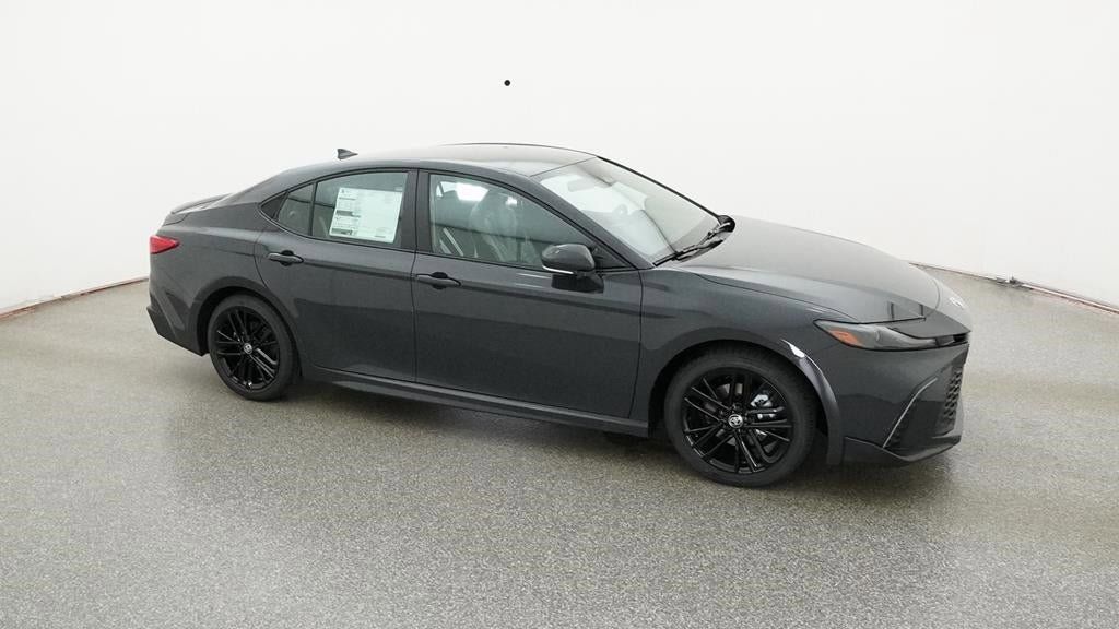 Vehicle image 10 of 33