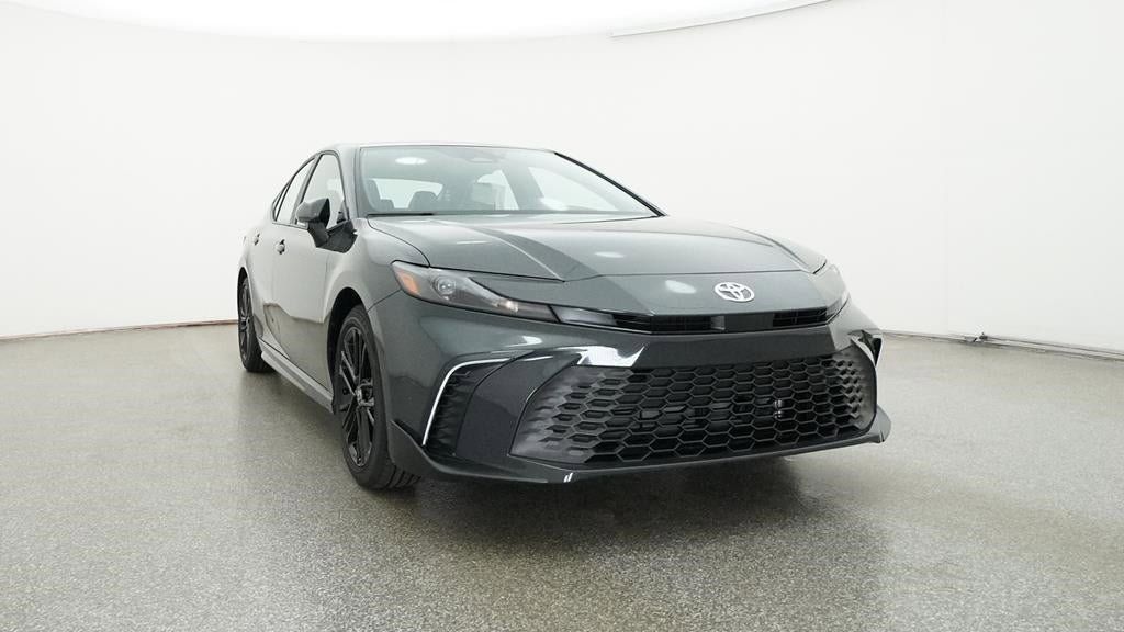 Vehicle image 12 of 33