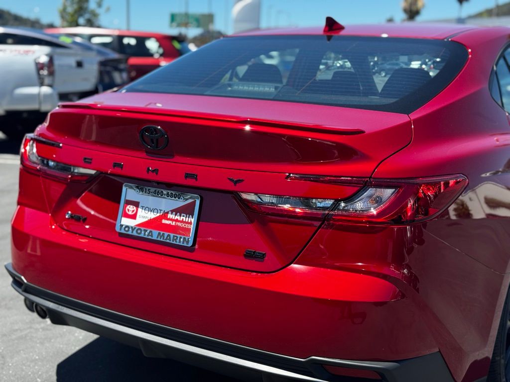 2025 Toyota Camry SE Image 30 of 31