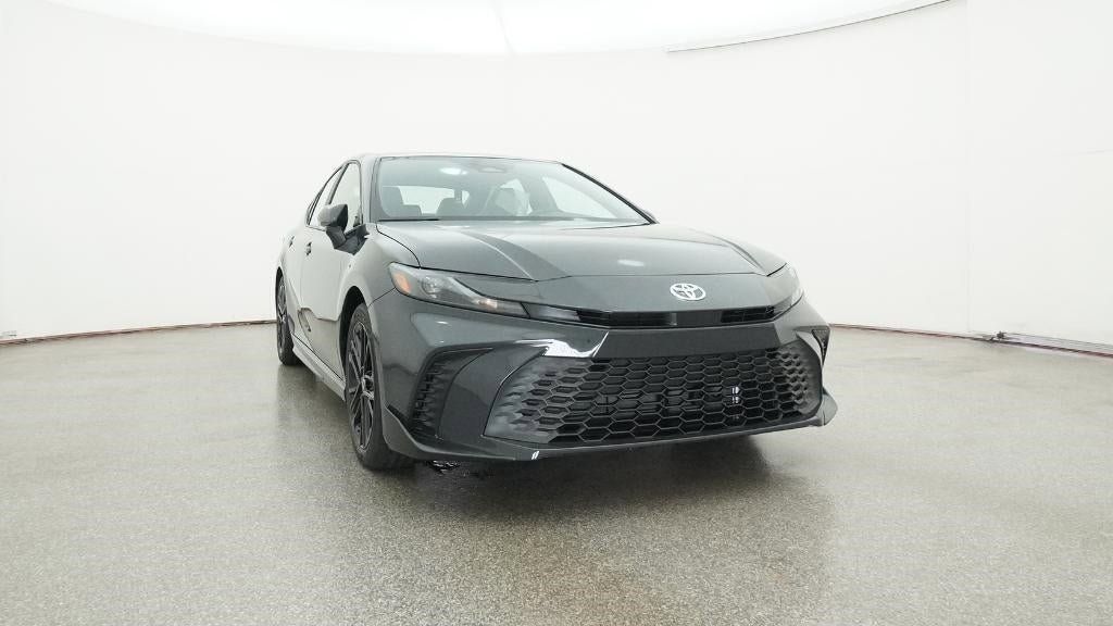 Vehicle image 11 of 33