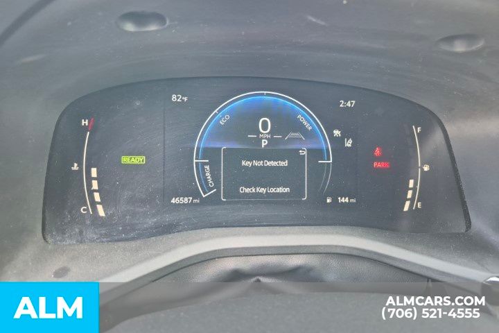 2025 Toyota Camry SE Image 20 of 36