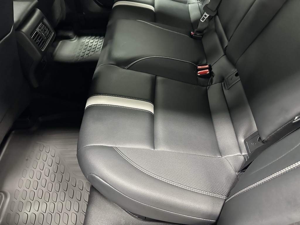 Vehicle image 45 of 68