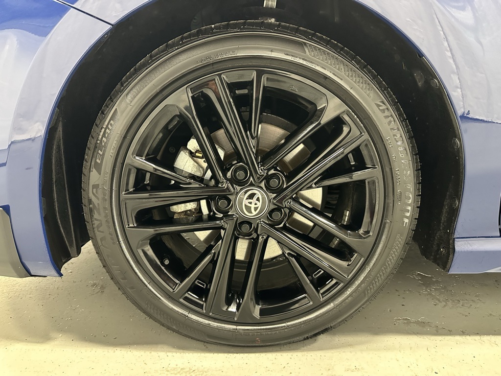 Vehicle image 63 of 68
