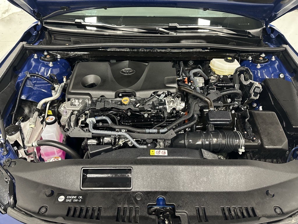Vehicle image 66 of 68