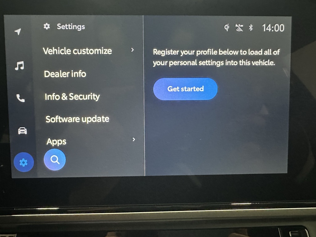 Vehicle image 35 of 68