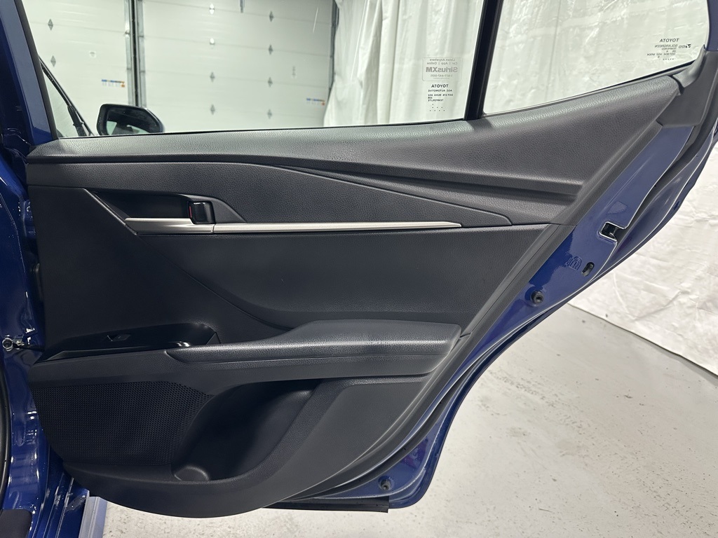 Vehicle image 49 of 68