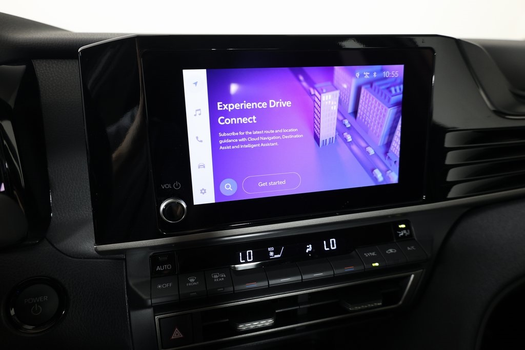 Vehicle image 13 of 14