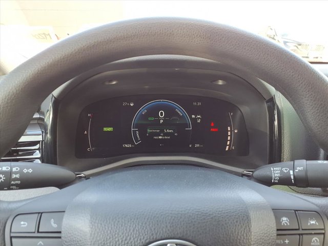 2025 Toyota Camry SE Image 30 of 31