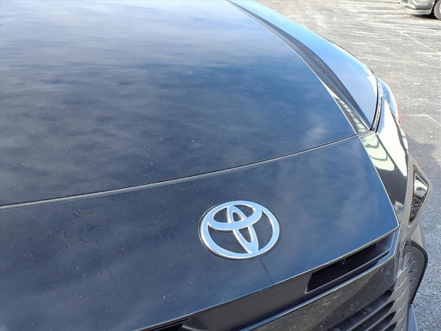 2025 Toyota Camry SE Image 31 of 31