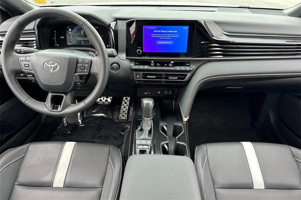 2025 Toyota Camry SE Image 14 of 29
