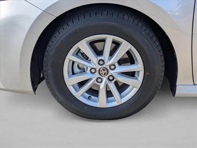 2025 Toyota Camry LE Image 10 of 23