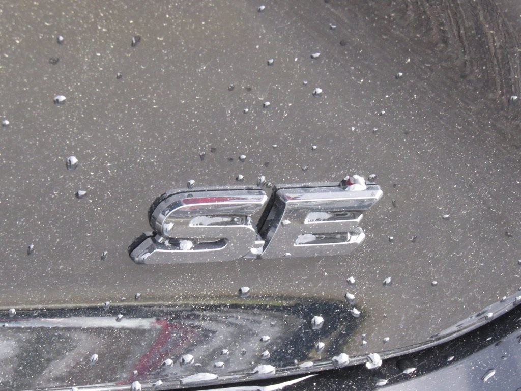 Vehicle image 9 of 36