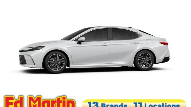 Vehicle image 18 of 22