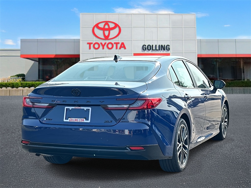 Vehicle image 4 of 35