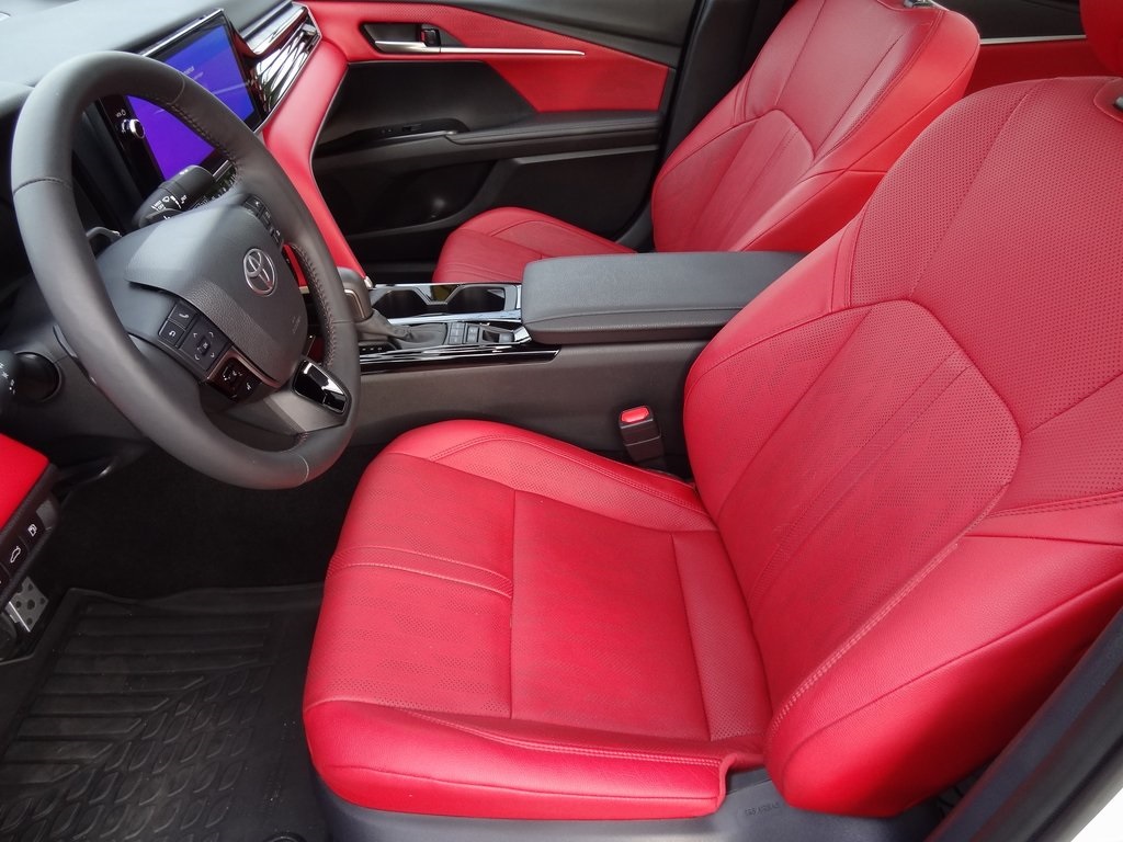 Vehicle image 12 of 50