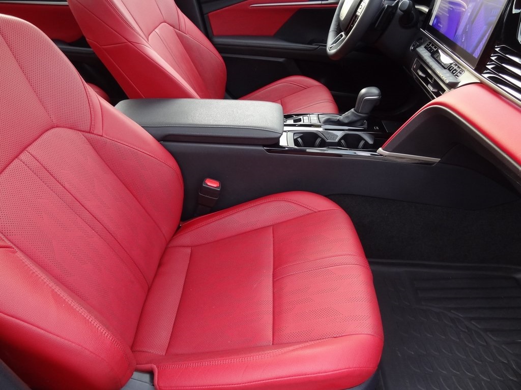 Vehicle image 20 of 50