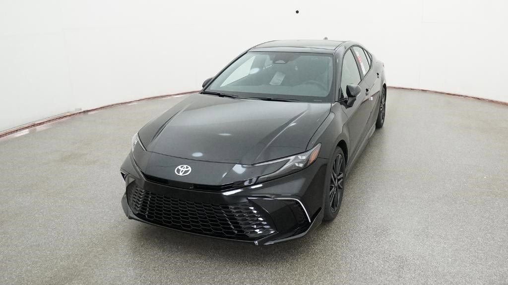 Vehicle image 4 of 33