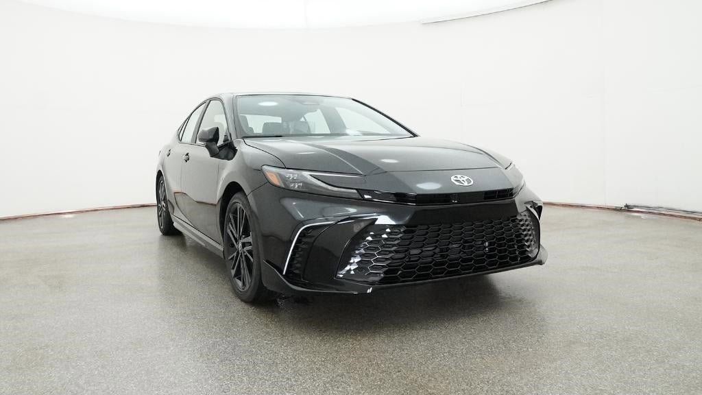 Vehicle image 13 of 33
