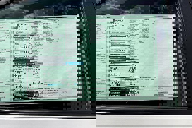 Vehicle image 12 of 19