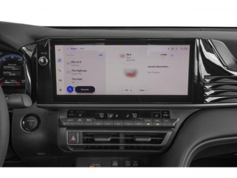 Vehicle image 17 of 17