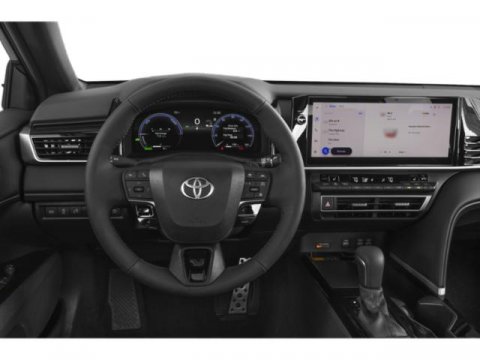 Vehicle image 16 of 17