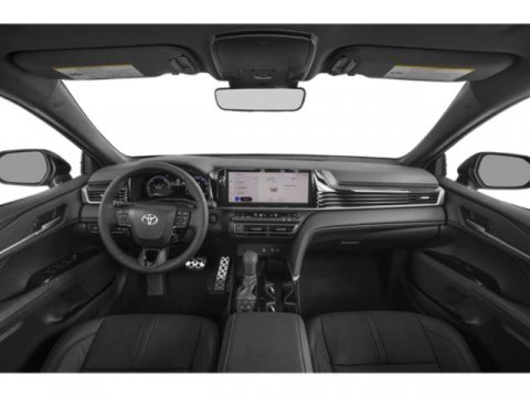 Vehicle image 14 of 17