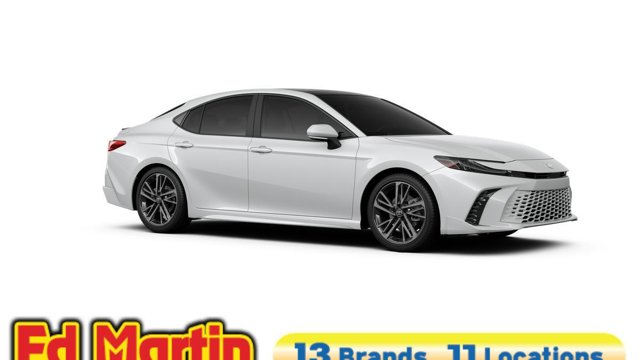 Vehicle image 18 of 98