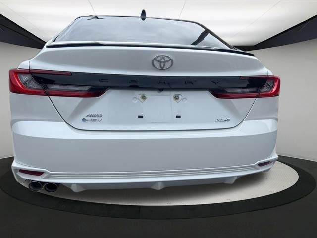 Vehicle image 5 of 26